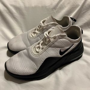 Nike Air Max Motion 2 White/Black AO0352-100 Women’s Size 7.5